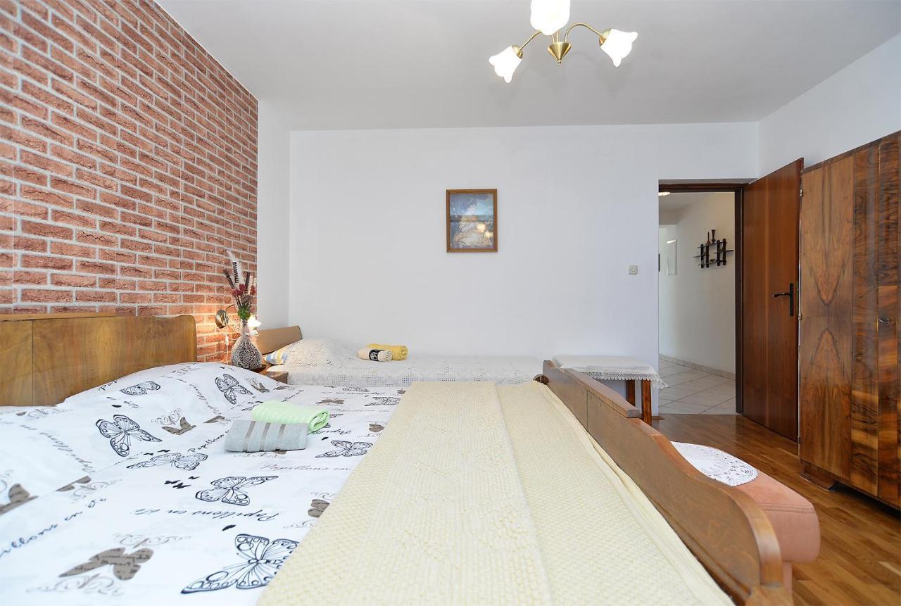 Vilim 2226 *